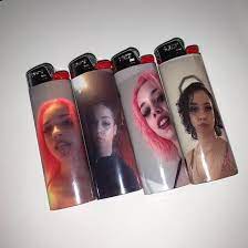 🌡Custom Lighters——Customize your photo and text to create a lighter that's uniquely yours. (Includes actual lighter in product)