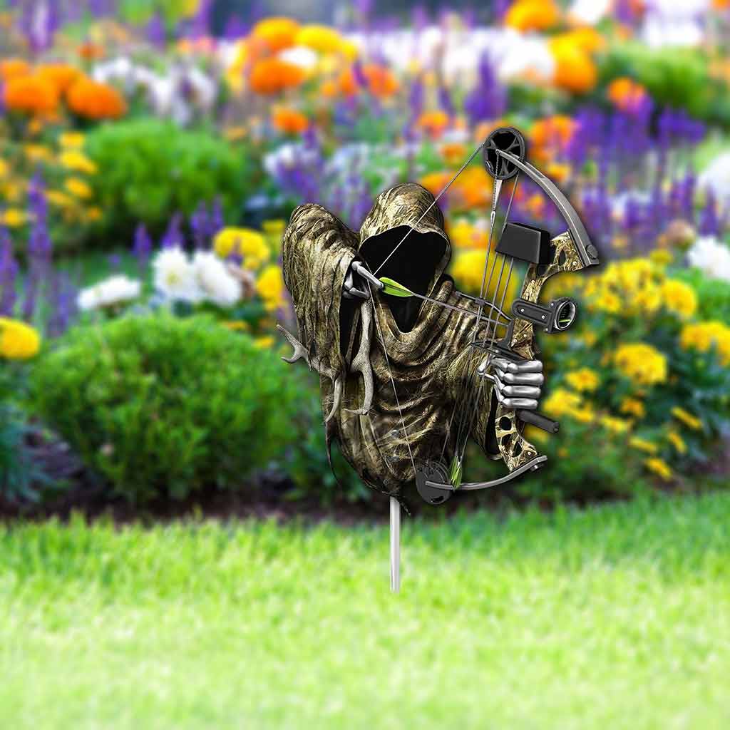 Hunting Metal Garden Art