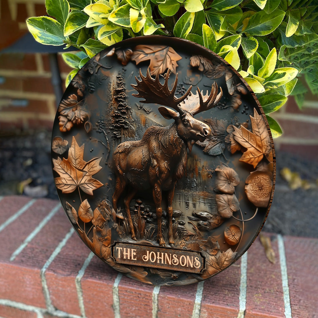 Stunning Deer - Personalized Hunting Round Wood Sign
