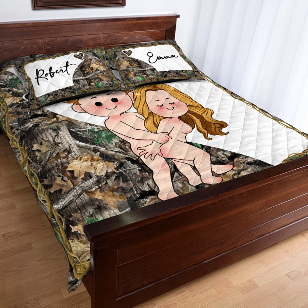 Love Me Like You Love Deer Season - Personalized Hunting Quilt Set