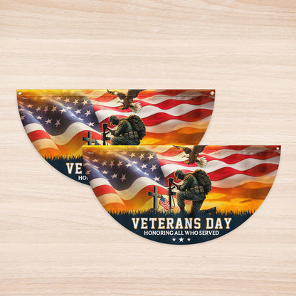 Veterans Day Honoring All Who Served Kneeling Soldier Non-Pleated Fan Flag MLN4014FL