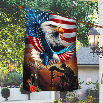 Memorial Day FLAGWIX U.S. Veteran Kneeling Soldier Christian Cross We The People Flag MLN2765F