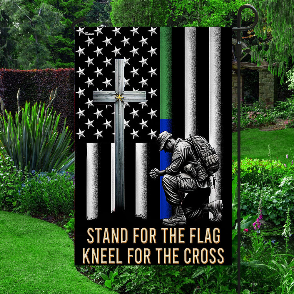 FLAGWIX  Veteran Kneeling Christ Cross Thin Green &amp; Blue Line American Flag MLN2286Fv1
